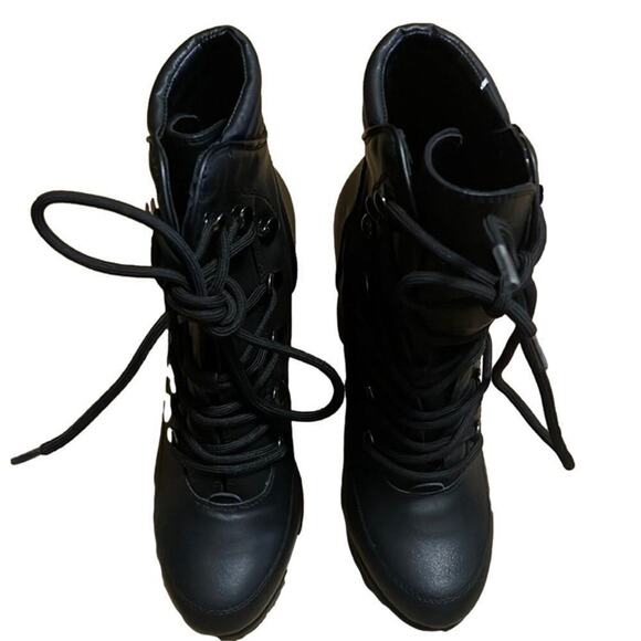 DKNY LENNI LACE UP BOOTS SIZE 8 1/2 M - Picture 1 of 6